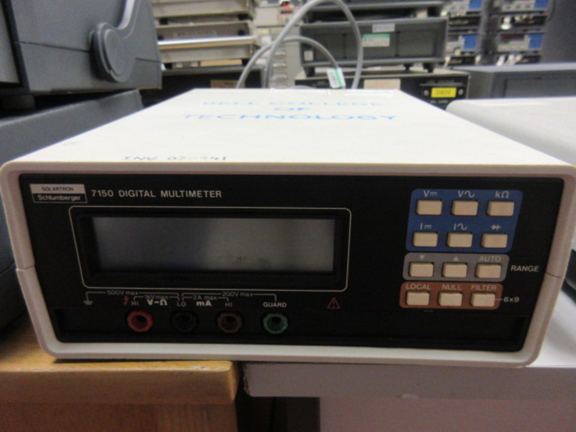 SCHLUMBERGER SOLATRON 7150 DIGITAL MULTIMETER