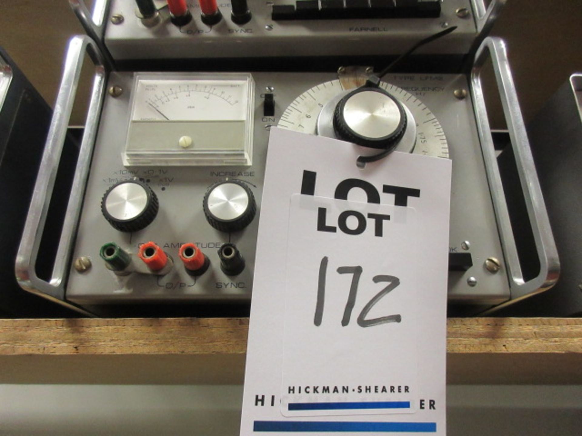 FARNELL LFM2 SINE-SQUARE OSCILLATOR - Bild 2 aus 2