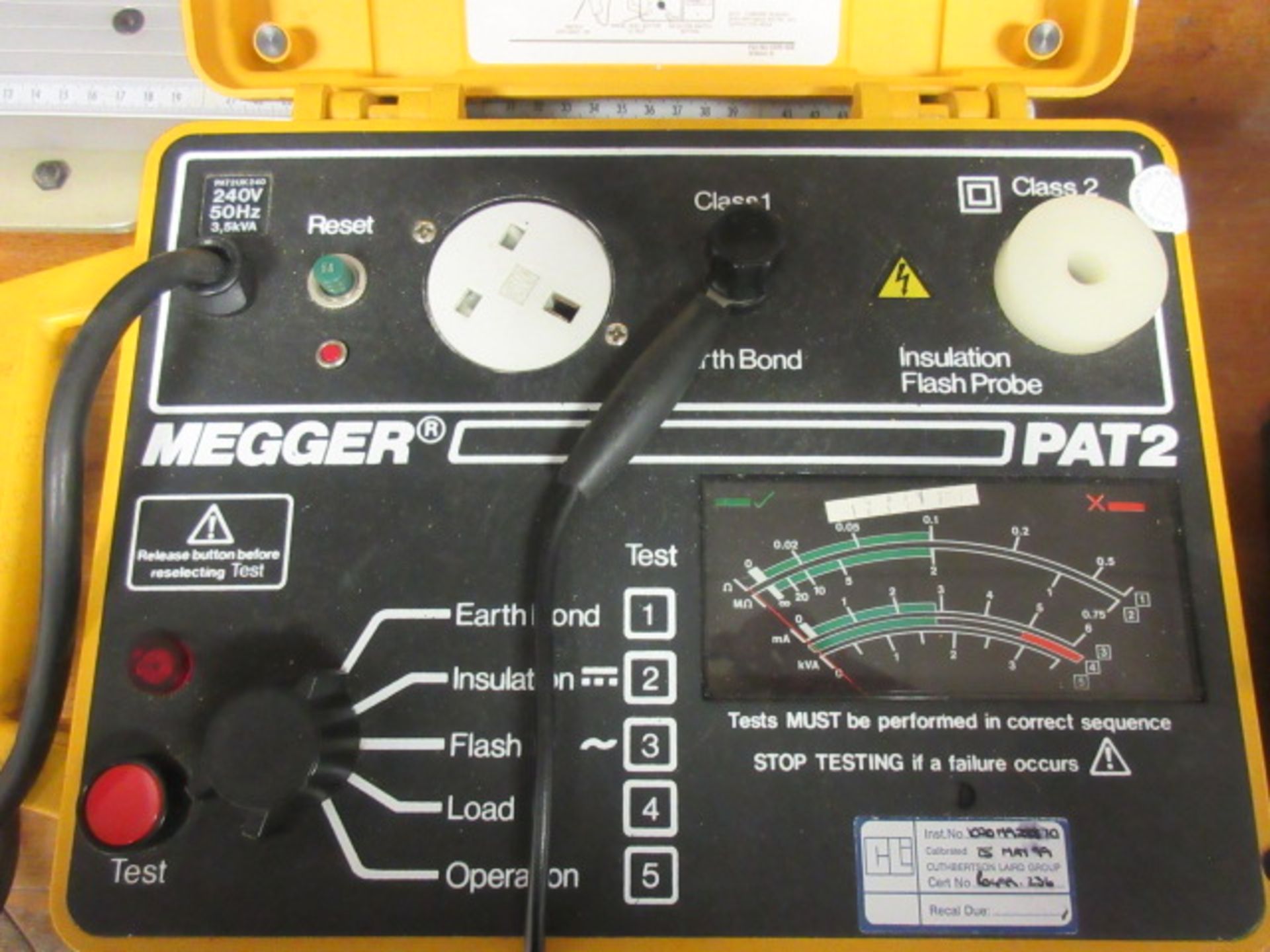 MEGGER PAT2 PORTABLE APPLIANCE TESTER. 240V, 50HZ, 3.5 KVA