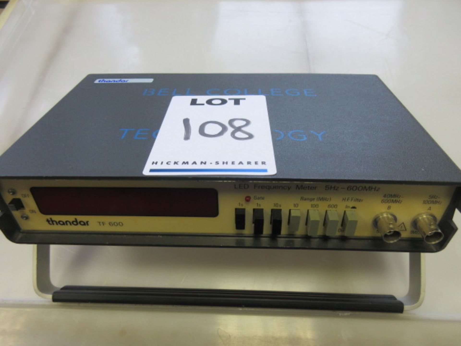 THANDAR TF 600 LED FREQUENCY METER 5Hz- 600 mhz - Image 2 of 2