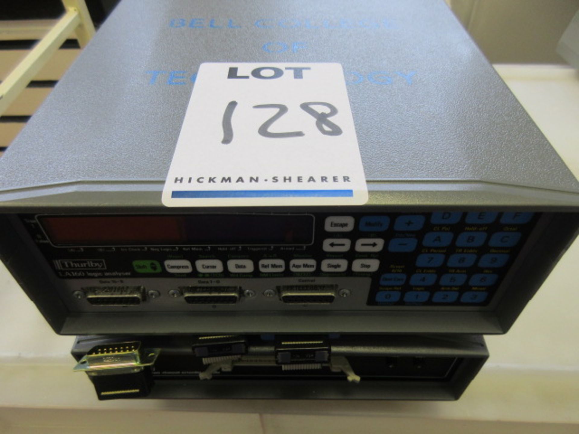 THURLBY LA160 LOGIC ANALYSER WITH LE32 THIRTY TWO CHANNEL EXTENDER MODULE - Bild 2 aus 2