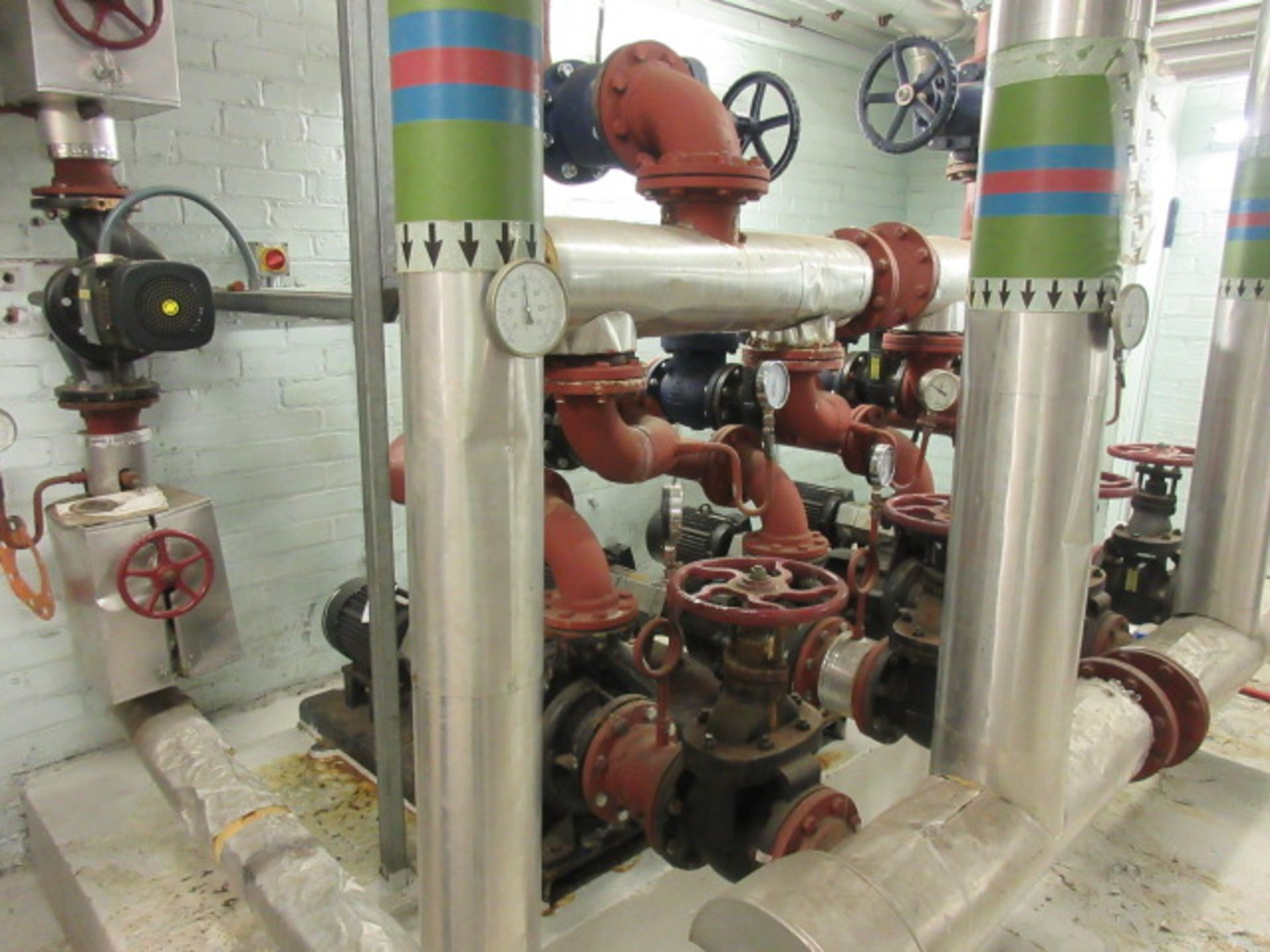 5 OFF WATER PUMPS, VALVES AND IMMEDIATE ANCILLARY PIPEWORK FOR HEATING SYSTEM