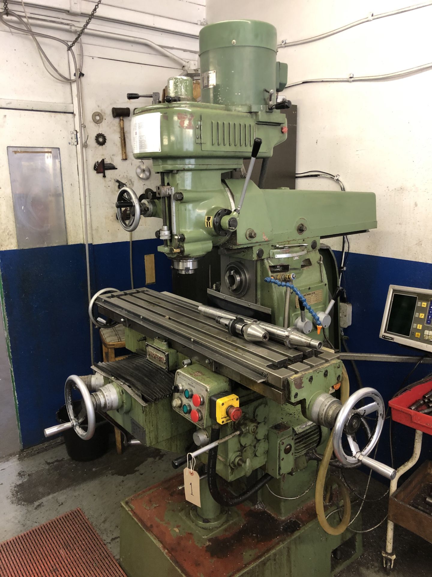 PHOEBUS PBM G-150 Horizontal and Vertical Milling machine, table 110x23cms S/N F922 (1991)