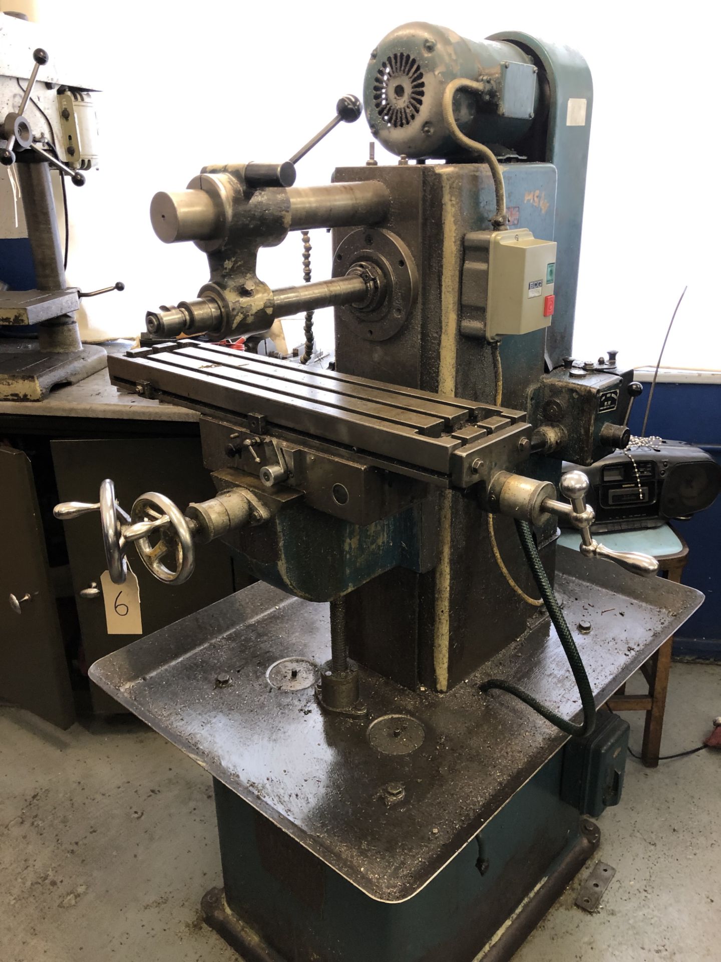 SENIOR Horizontal Milling machine table 28x6 1/2 "