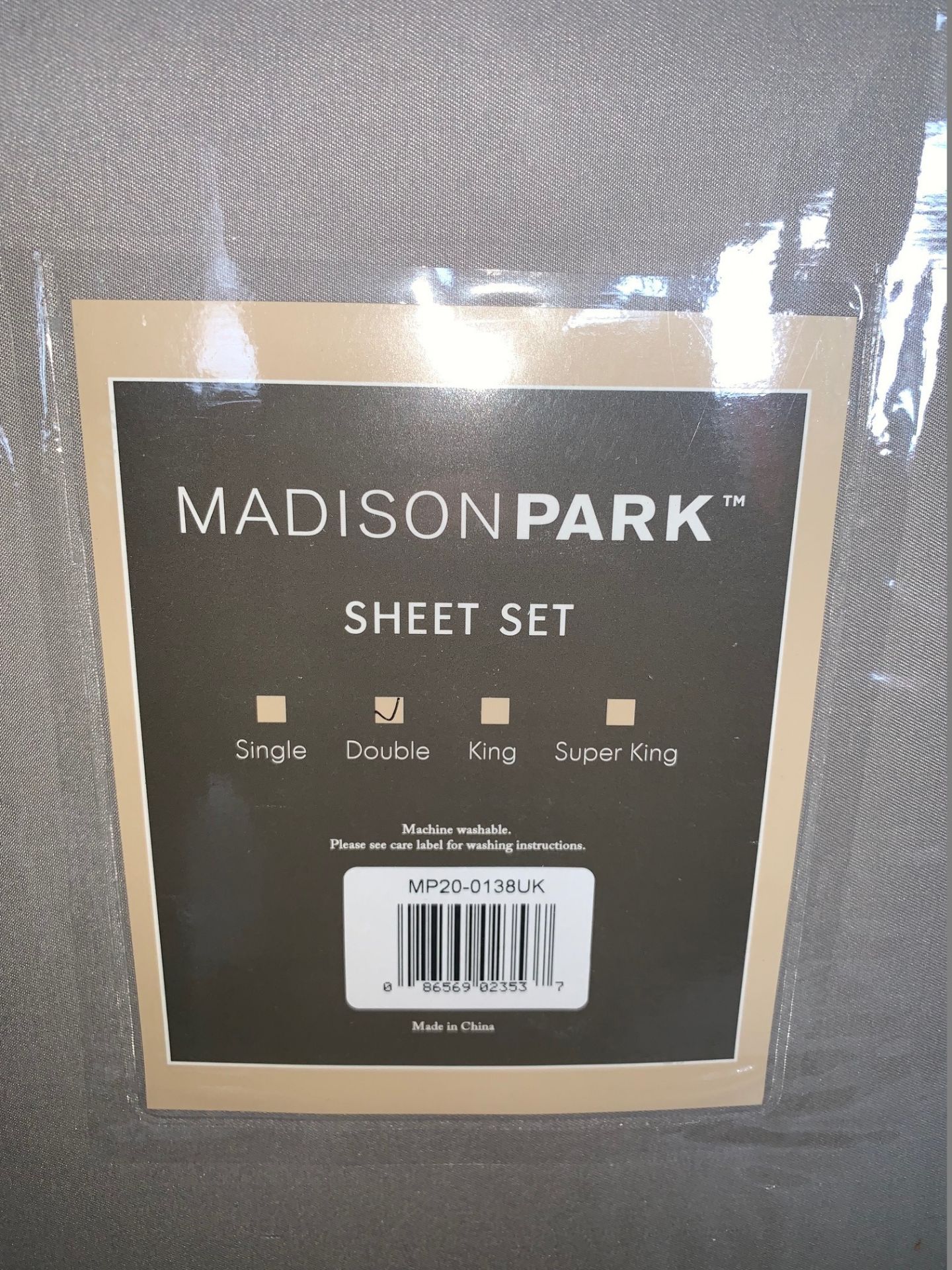 1 x Madison Park Double Sheet Set Grey - Includes Fitted Sheet, Flat Sheet and Pillowcases - Product - Image 2 of 2