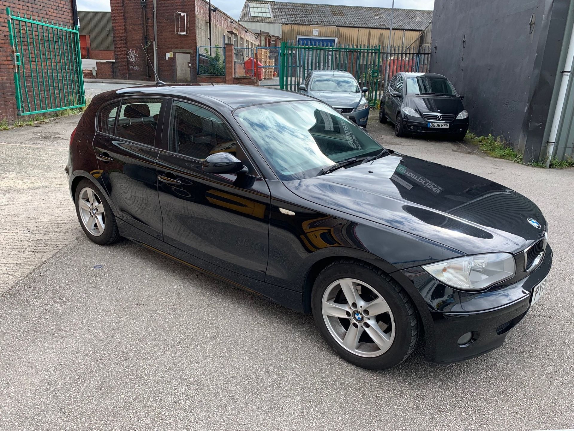 BMW 116i Sport - 1.6L, Black, Petrol, 2006 Reg, MOT'd Until March 2020 - Image 4 of 14