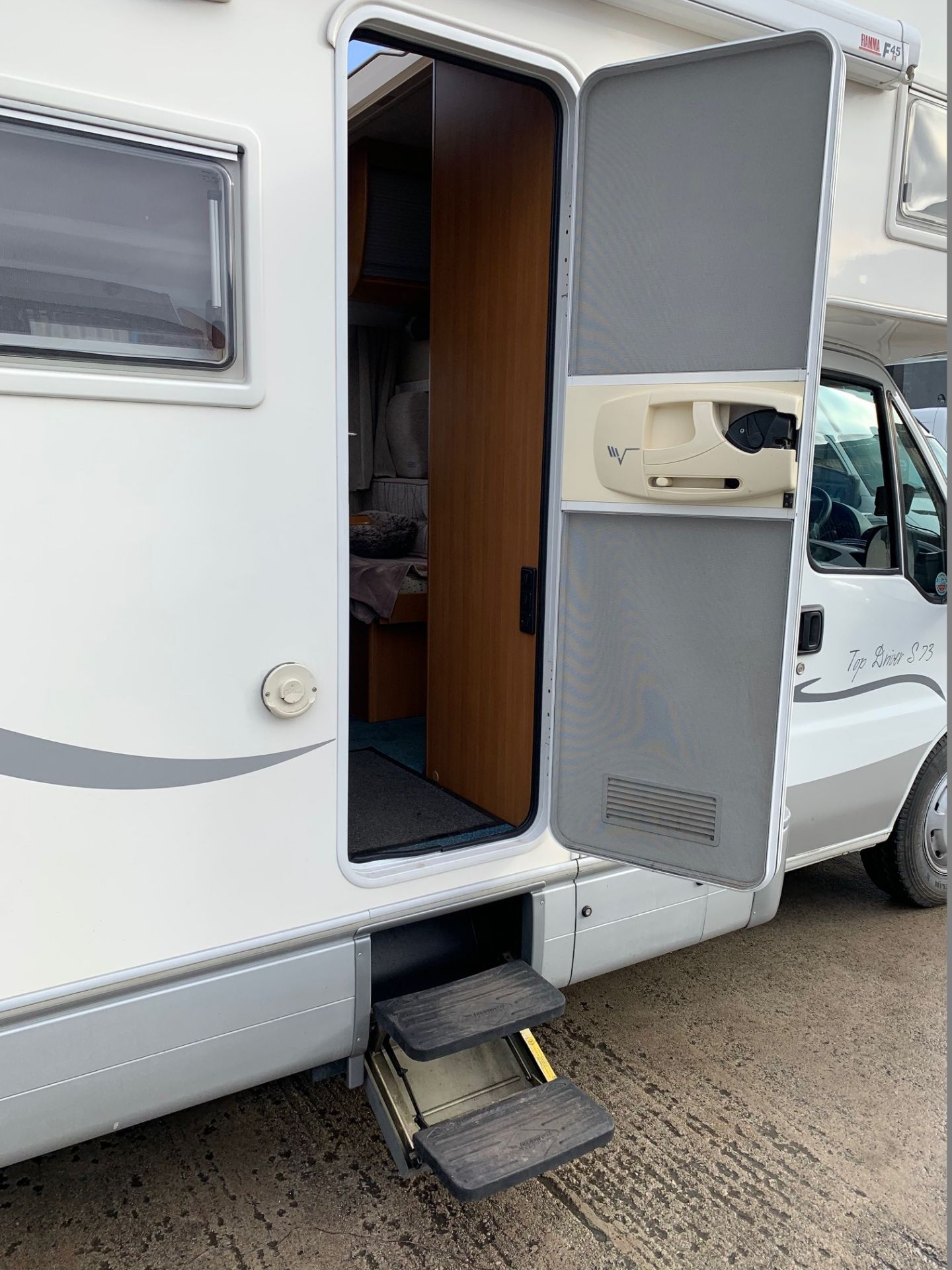 Fiat Mobilvetta Topdriver S73 Motorhome, 2.8L, Diesel, Only 17000 Miles, MOT'd Until May 2020 - Image 8 of 21