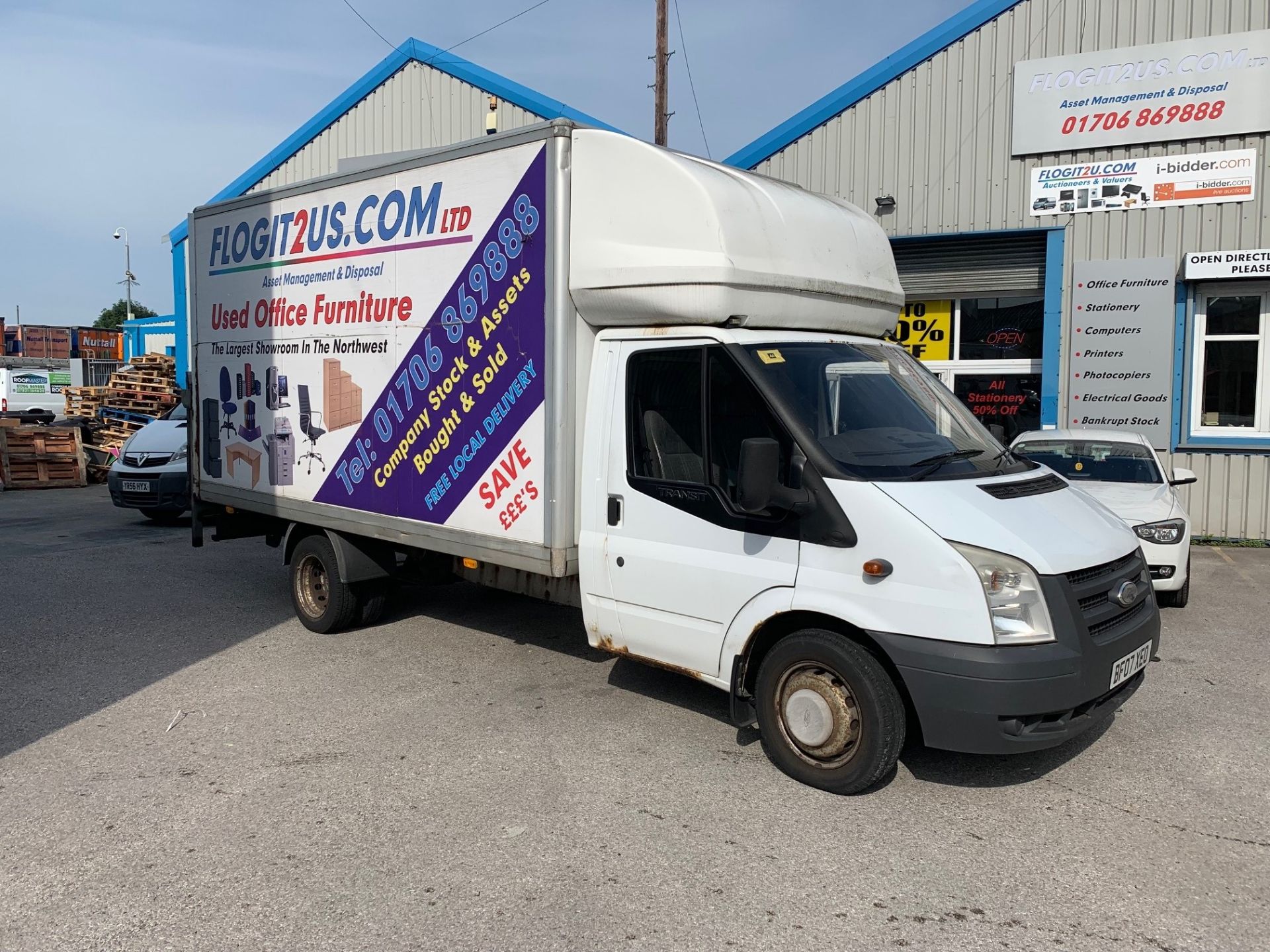 Ford Transit 2.4L Diesel Luton Box Van With Tail Lift - 2007 Reg, 9 Month MOT