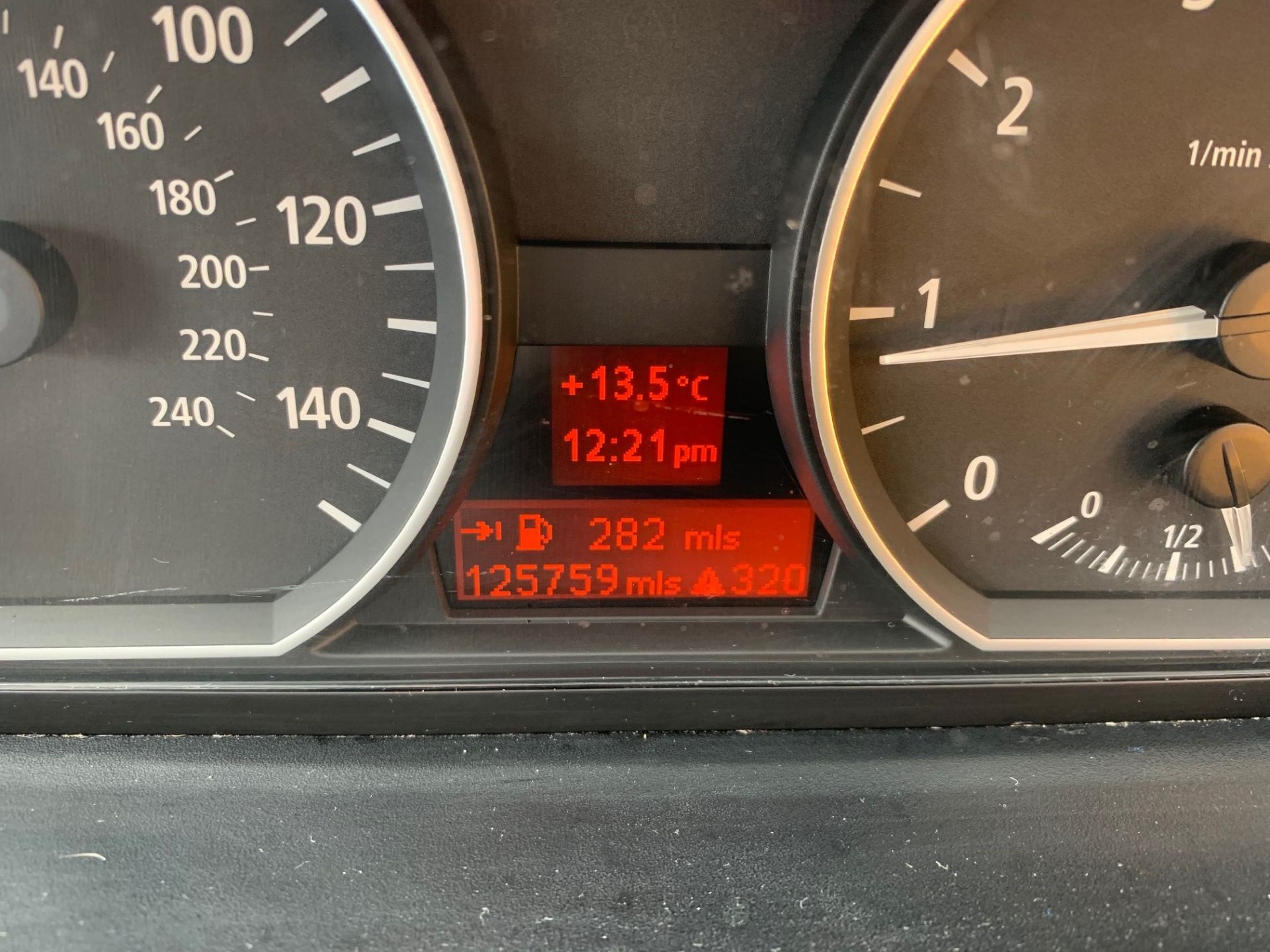 BMW 1 Series - 1.6L, Black, Petrol, 2006 Reg, MOT'd Until March 2020 - Image 12 of 14