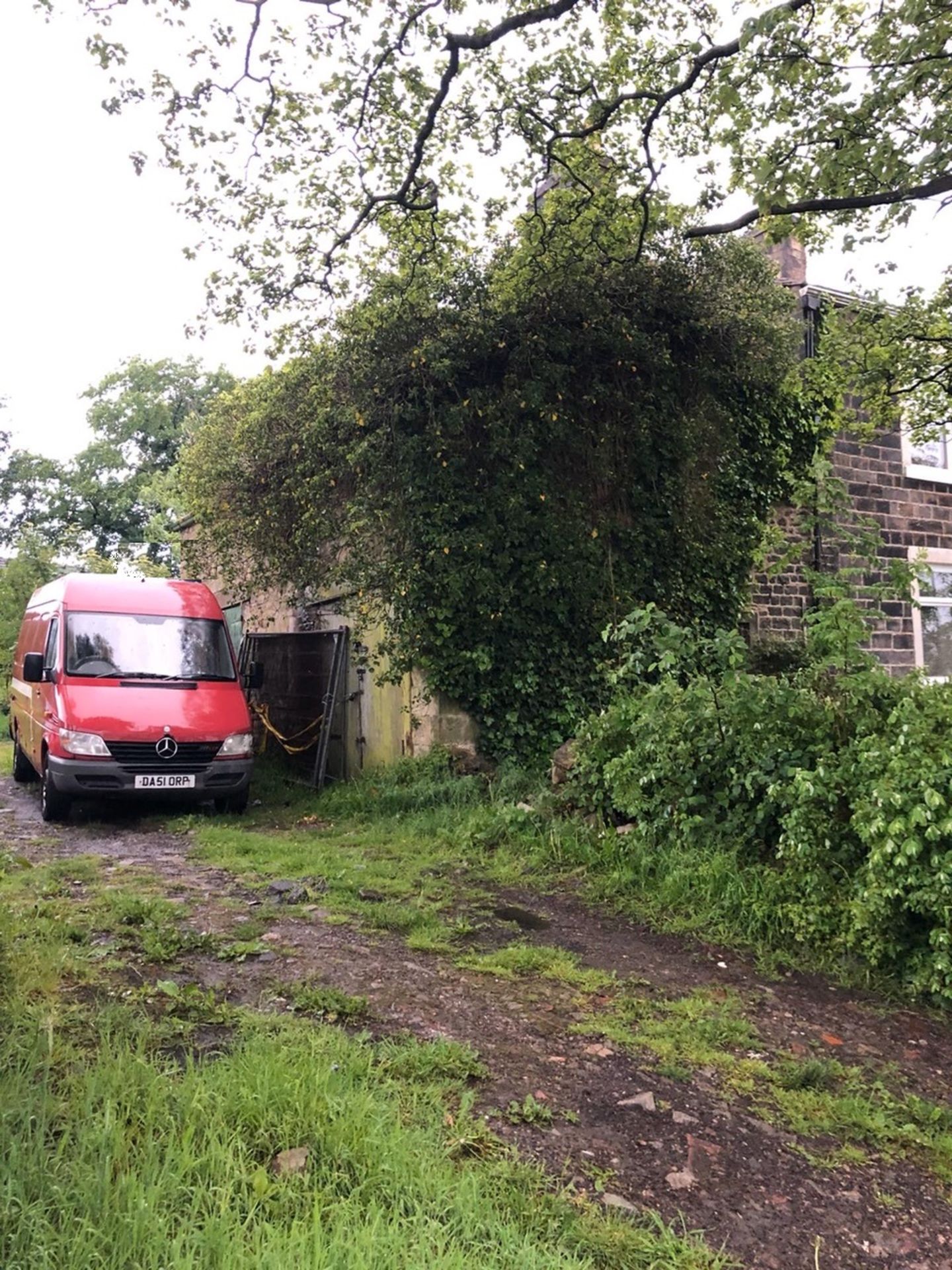 Freehold Stone Built Garage/Workshop - Vacant Possession - Image 2 of 17