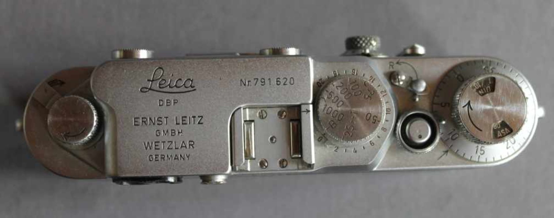 1 Kamera-Body ohne Bereitschaftstasche "Leica, DBP Ernst Leitz GmbH", Modell IIIf (Baujahr 1950- - Image 3 of 4