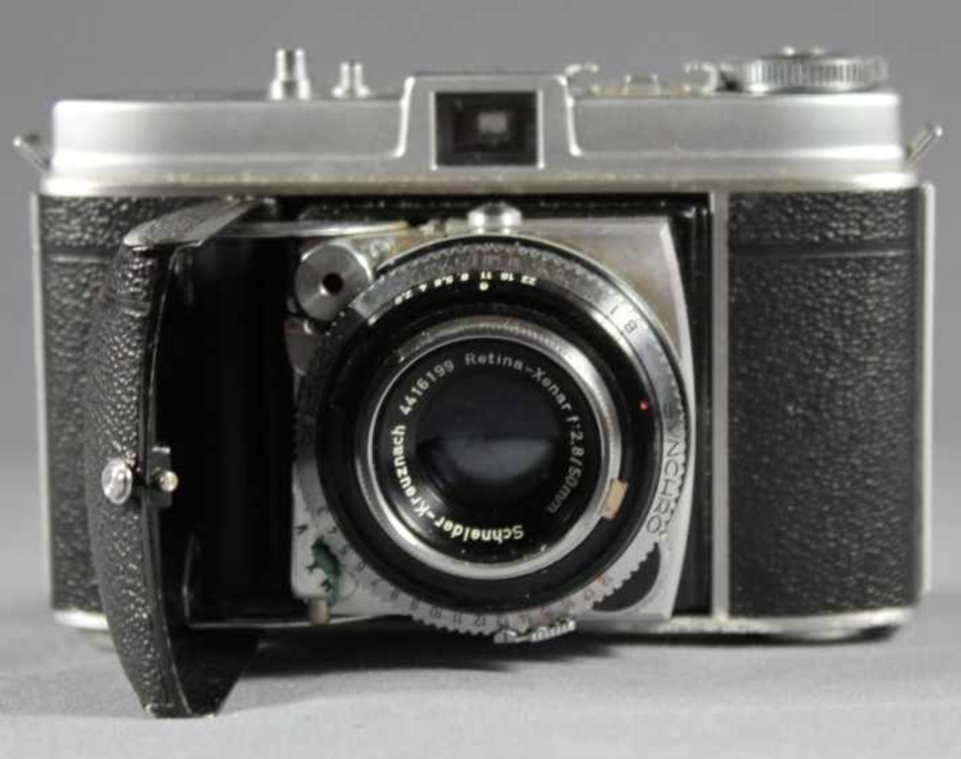 2 Kameras in original Bereitschaftstaschen (1 beschädigt); 1 Agfa Silette-F Prontor 125 + 1 Kodak - Image 3 of 5