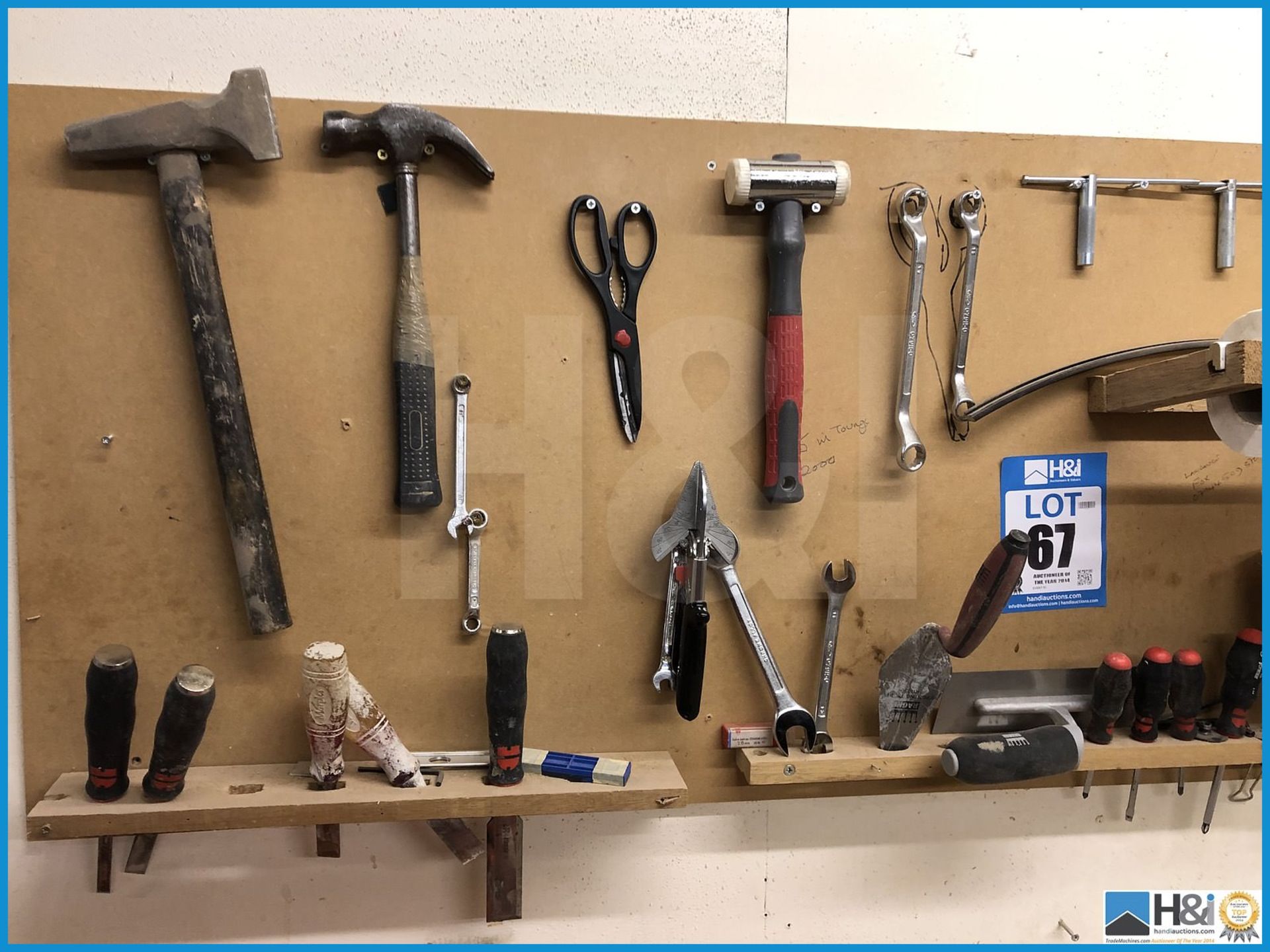 Excellent lot of assorted hand tools to wall board - Image 2 of 5
