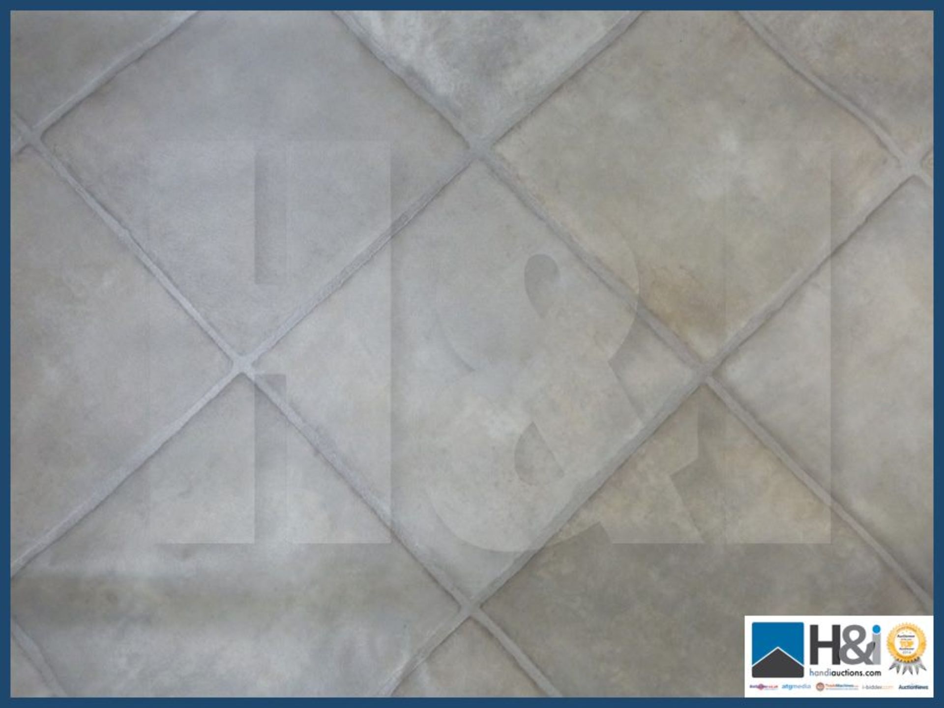 Approx 4m X 4m + run off Stone tile effect 45 degree vinyl. RRP GBP 12 per square meter. - Image 2 of 2