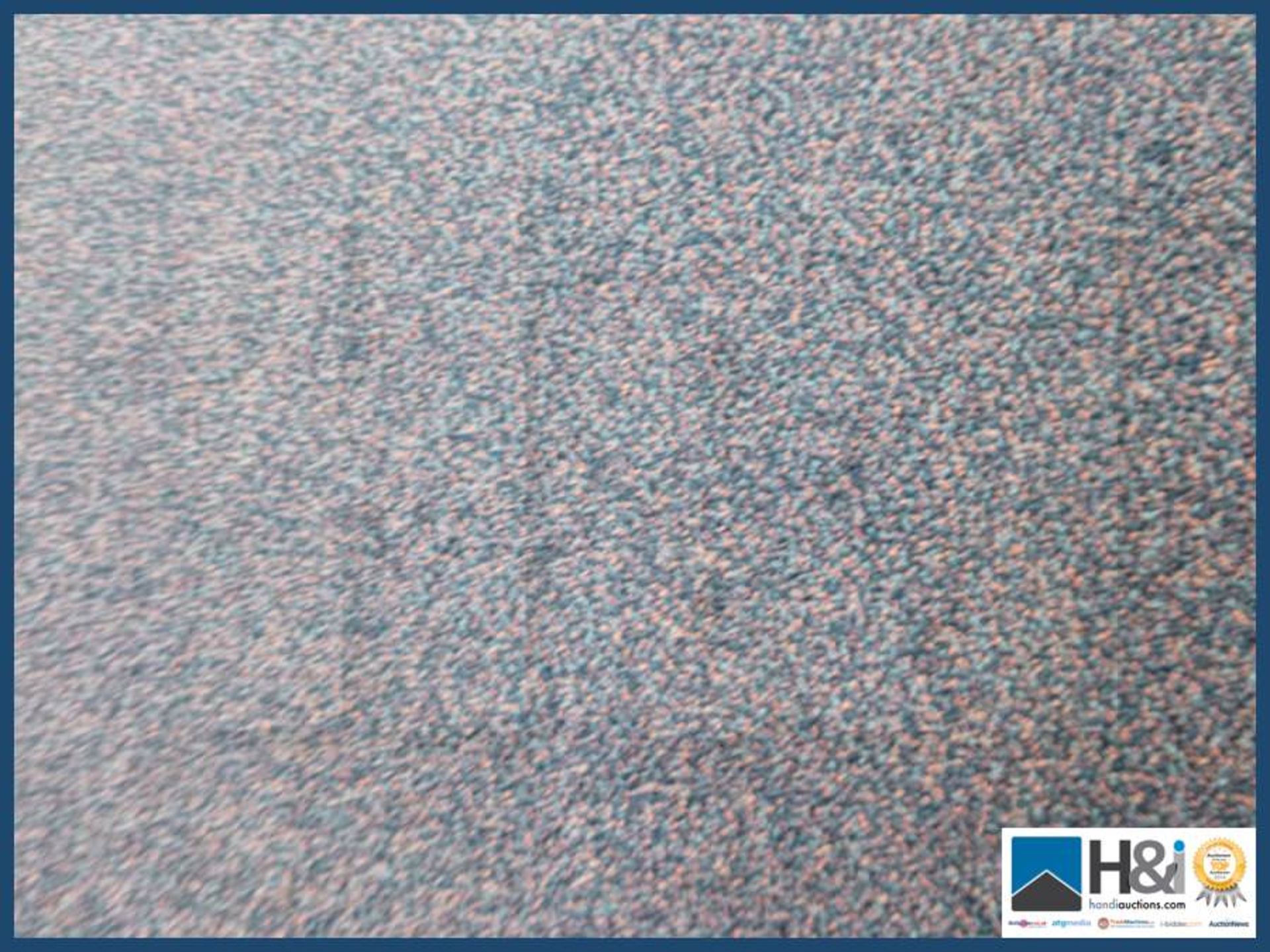 Approx 4m X 4m Platinum blue with sample cut outs as pictured. man made fiber cut pile. RRP 12 per m - Image 2 of 4