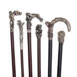 Lot de 6 cannes à pommeaux en argent figurant des sujets féminins - long. 87 - 5 à 96 - 5 cm /