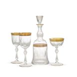 Partie de service de verres en cristal - XXe - décor or comprenant 31 pièces /