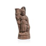 Athéna-Néïth portant la torche. statuette en terre cuite. Moyenne~Égypte. Égypte gréco-romaine. h.