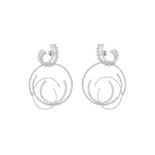 Paire de pendants d'oreilles or gris 750 sertis de diamants taille brillant