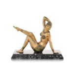 Dimitri Chiparus (1886-1947). "Danseuse à la plage". sculpture bronze patine dorée et polychrome. s