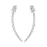 Paire de pendants d'oreilles or gris 750 sertis de diamants taille brillant