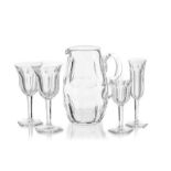 Service de verres en cristal taillé de Baccarat. modèle Malmaison. comprenant 50 pièces