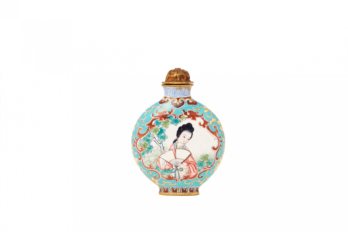 AN ENAMEL SNUFF BOTTLE - Image 2 of 3