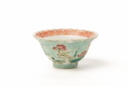 A CHINESE PORCELAIN SMALL TEA BOWL
