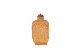 A CARVED WOOD SNUFF BOTTLE WITH ENGRAVED SCENES