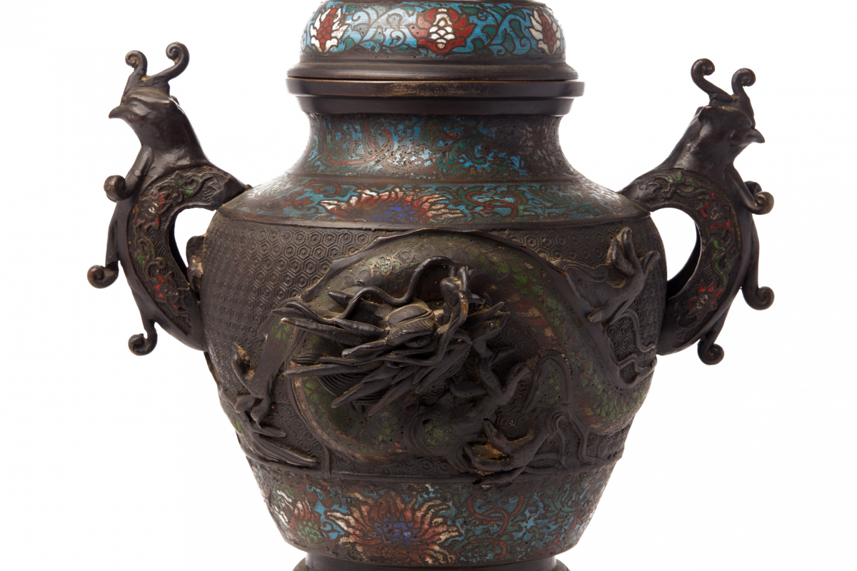 A CHINESE CLOISONNÉ LARGE INCENSE BURNER - Image 3 of 4