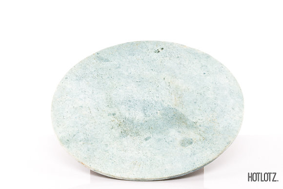 A LARGE CHINESE ARCHAISTIC STYLE DISC - Image 2 of 3