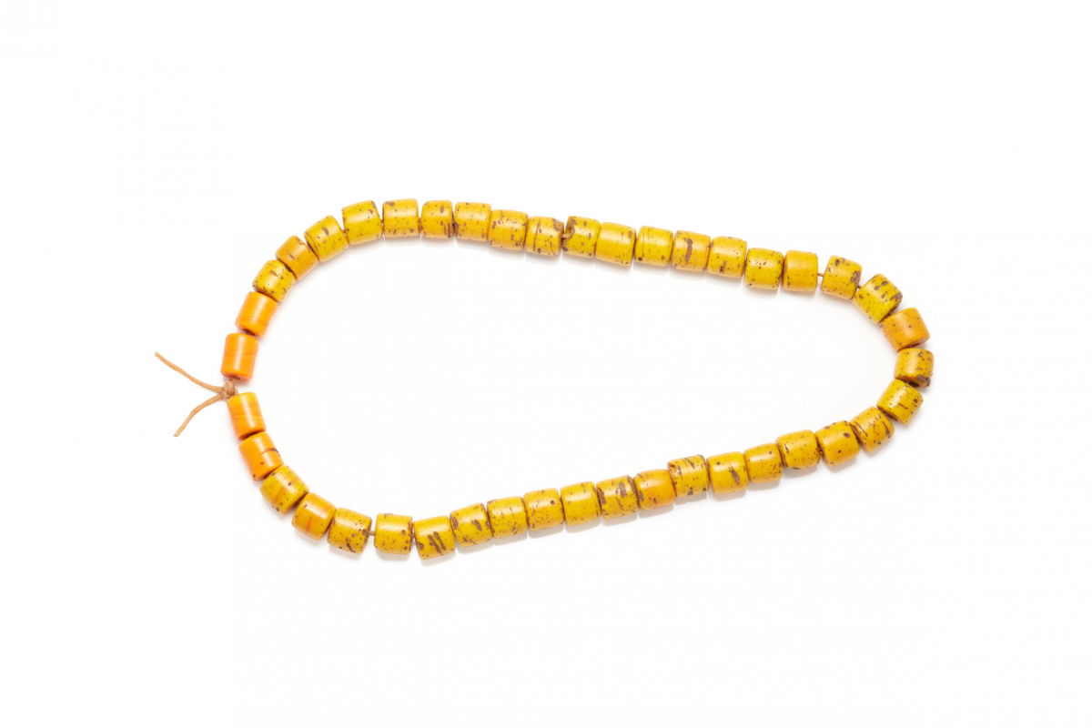 42 ANTIQUE INDIAN YELLOW AND ORANGE GLASS BEADS