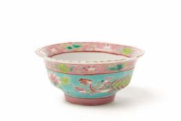 A STRAITS CHINESE STYLE PORCELAIN TEA BOWL