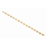 AN 18K ELEPHANT GOLD BRACELET