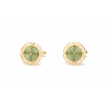 A PAIR OF 14K GOLD, JADE AND DIAMOND CUFFLINKS