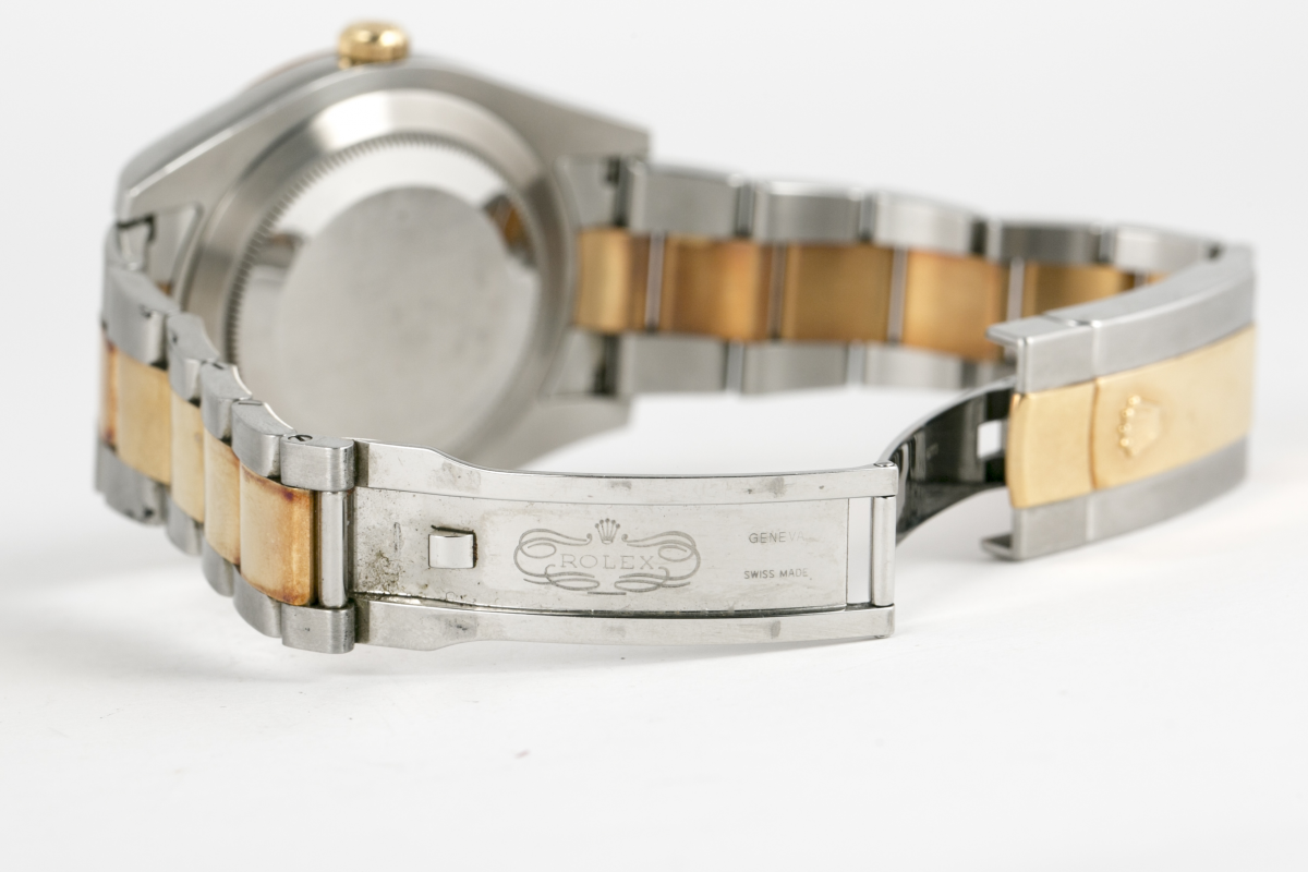 ROLEX - AN 'OYSTER PERPETUAL' WATCH - Image 2 of 5