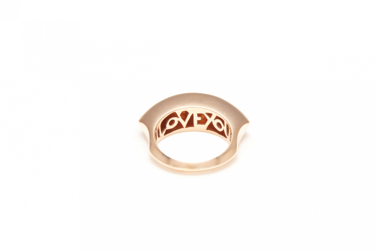 DE GRISOGONO - AN 18K ROSE GOLD RING - Image 3 of 3