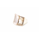 H STERN - A SMOKEY AND ROSE QUARTZ GOLD RING