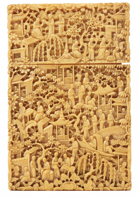 A CARVED IVORY CARD CASE - Image 2 of 4