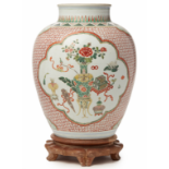 A 'FAMILLE VERTE' PORCELAIN OVOID JAR