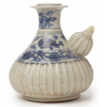 A BLUE AND WHITE PORCELAIN 'KENDI'