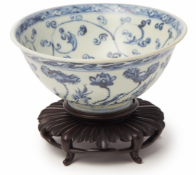 A BLUE AND WHITE PORCELAIN 'LOTUS BOUQUET' BOWL