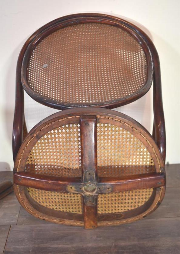 THONET Fauteuil de bureau réglable en bois courbé teinté, assise et dossier [...] - Image 4 of 4