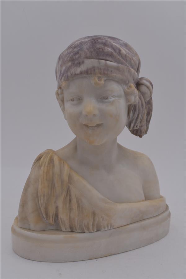 Adolfo CIPRIANI (1880-1930), Buste de jeune fille au turban, Marbre signé A. [...]