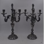 Paire de candélabres en bronze argenté style Louis XV, H. 50,5 cm -