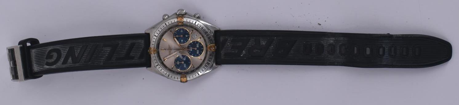 BREITLING, chronographe, en acier, boitier rond lunettes tournantes, cadran à rayons [...]