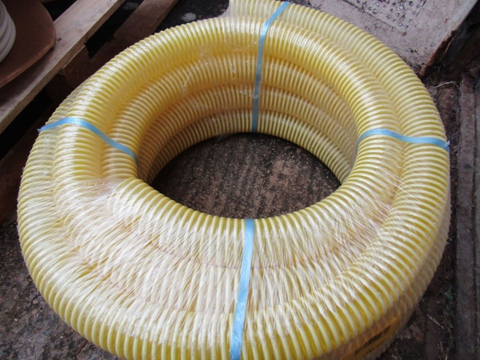 10m x Yellow Flexible Ducting / Hose Reinforced, 200mm Bend 45mm id H9CB 3990603