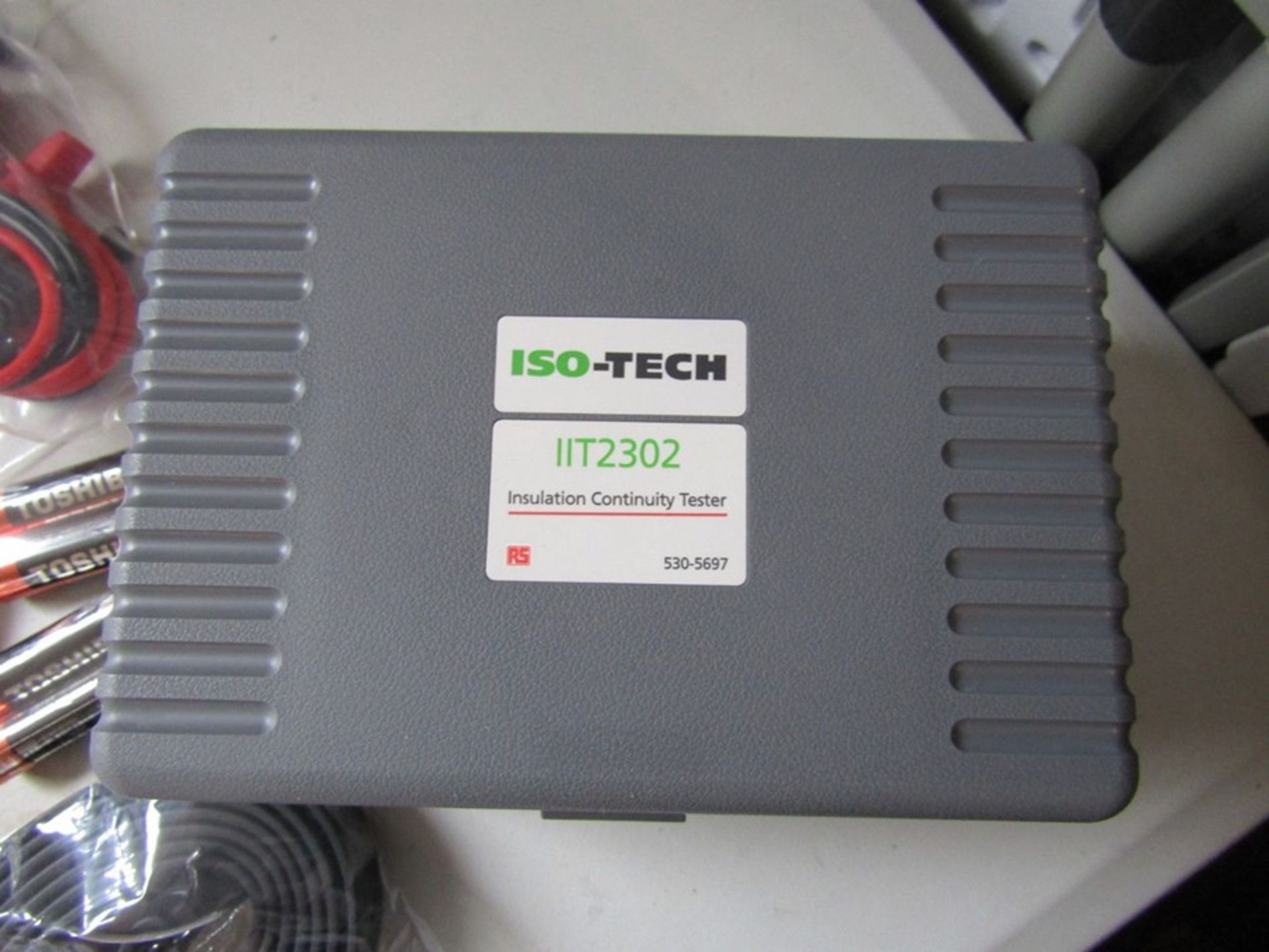 10 x ISOTECH IIT2302 Insulation Continuity Tester 2000MΩ CAT III 300V - Image 3 of 4