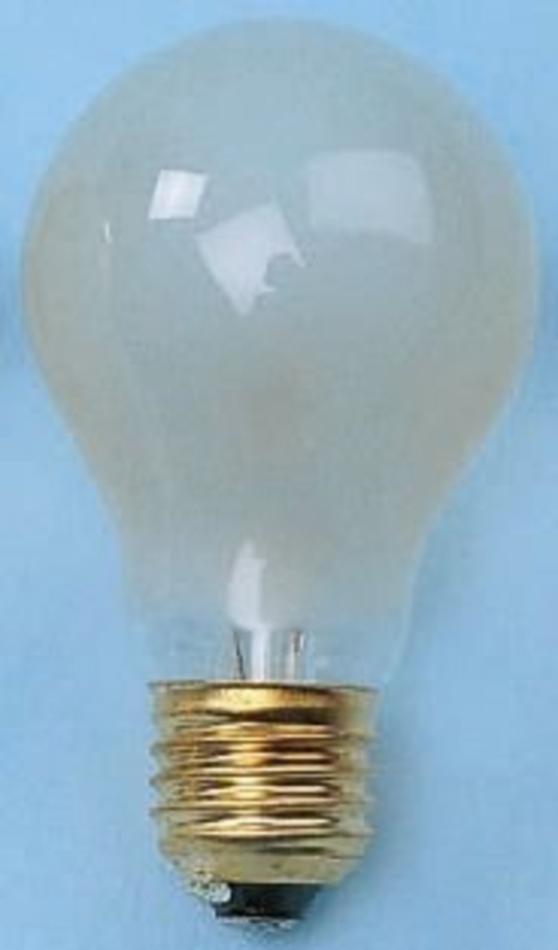 180 x 100W GE GLS Rough Service Lamp, ES/E27 Screw, 240V ac Pearl