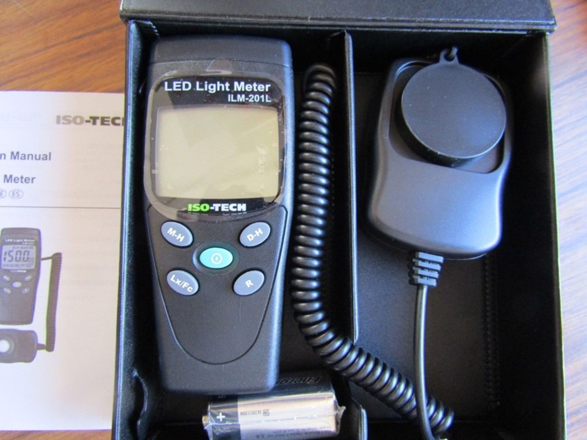 ILM201L LUX/FC LED Light Meter measurement range of between 200 and 200 000 lux - 8765174